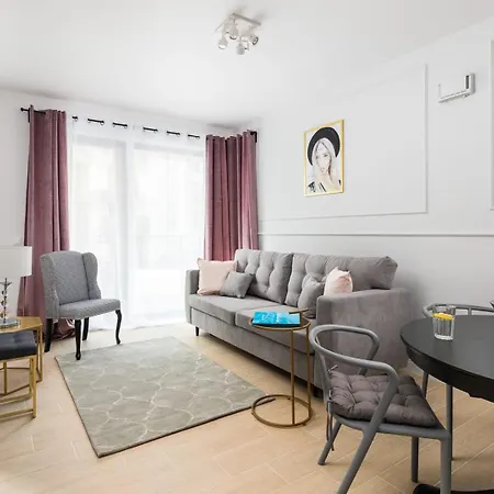 Modern Burakowska By Renters Daire Varşova