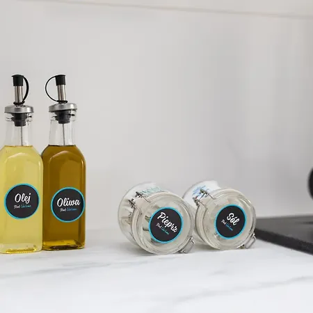 Modern Burakowska By Renters